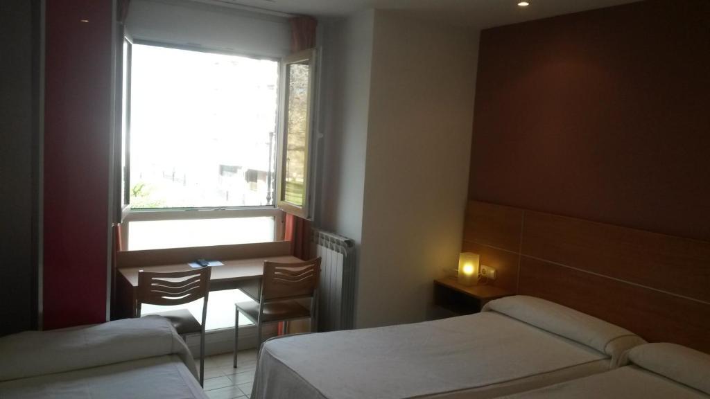 Hotel Ekia Pentsioa à Zarautz Chambre photo