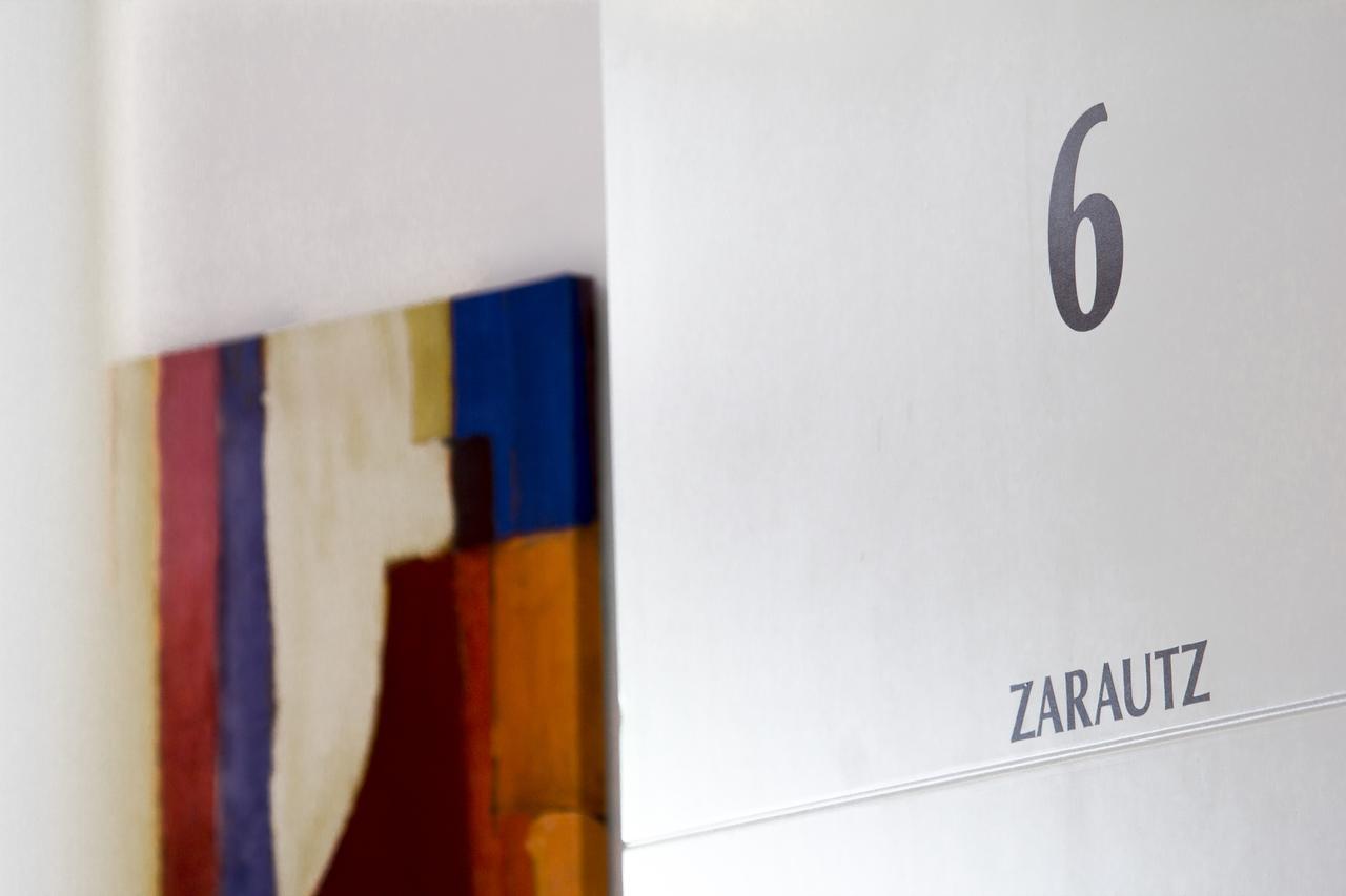 Hotel Ekia Pentsioa à Zarautz Extérieur photo